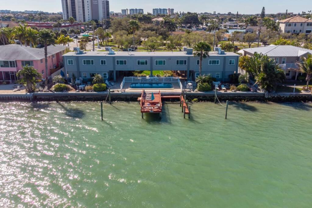 102-Tiny Treasure-Waterfront With Heated Pool Apartment St. Pete Beach Exterior photo